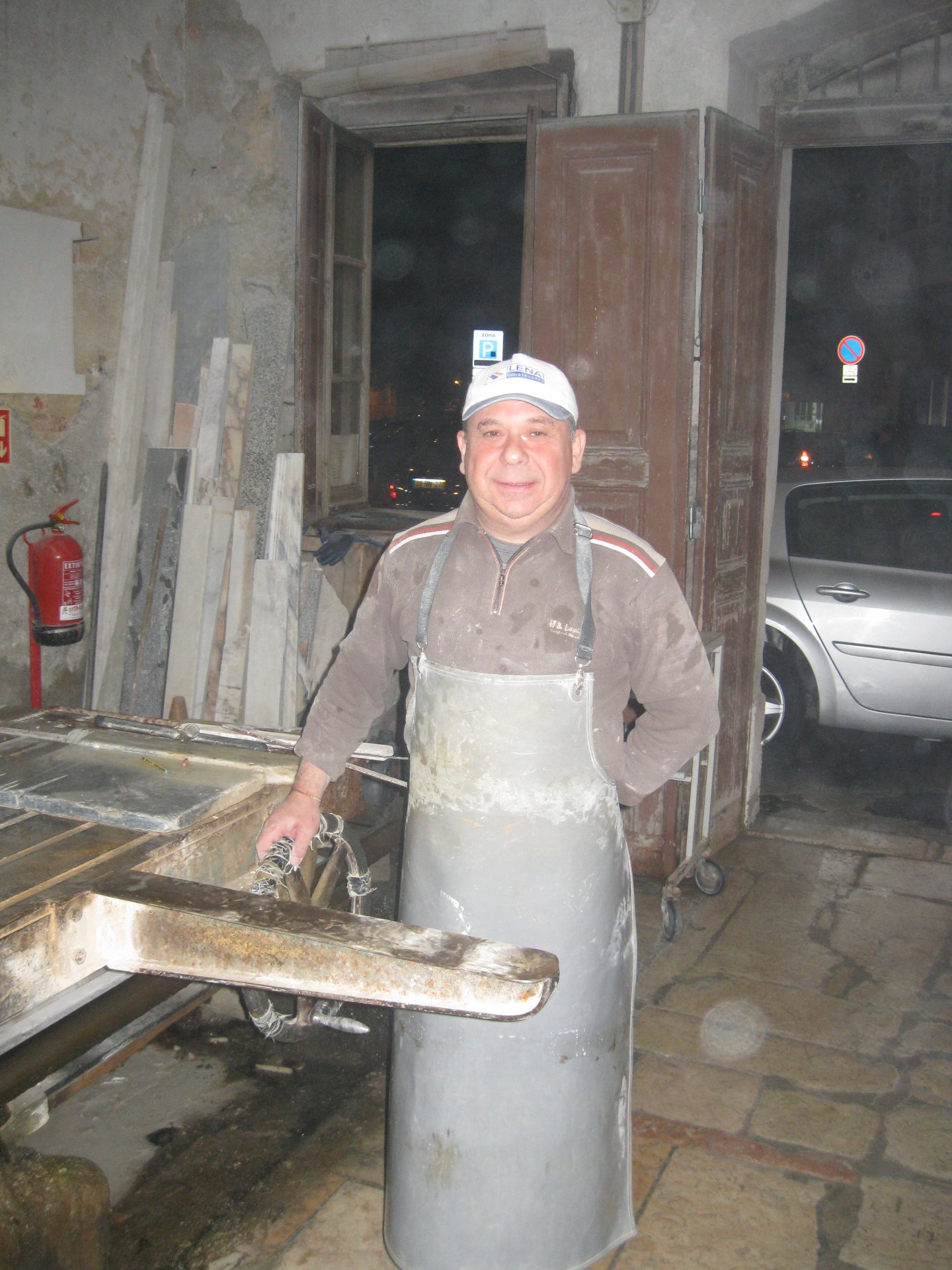 Sr. Antonio Rosado, Marmores Bom-Fim, Algés